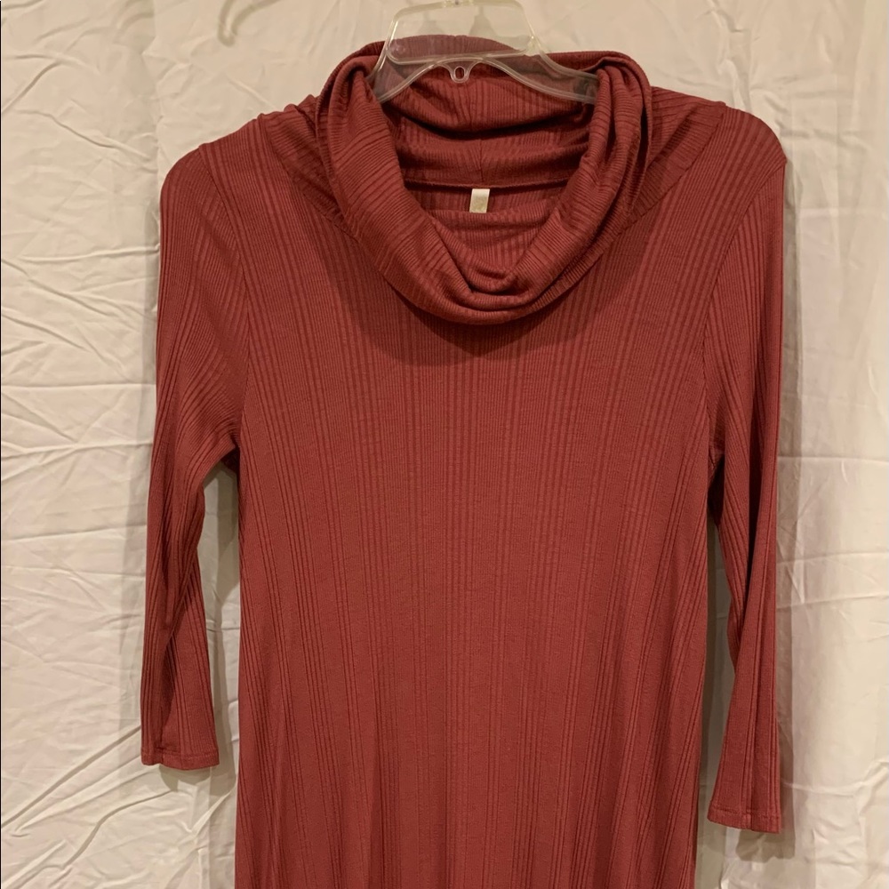 NWOT - Aqua and Burnt Orange Dress with half sleeves
